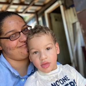 Meet your Posher, Angela